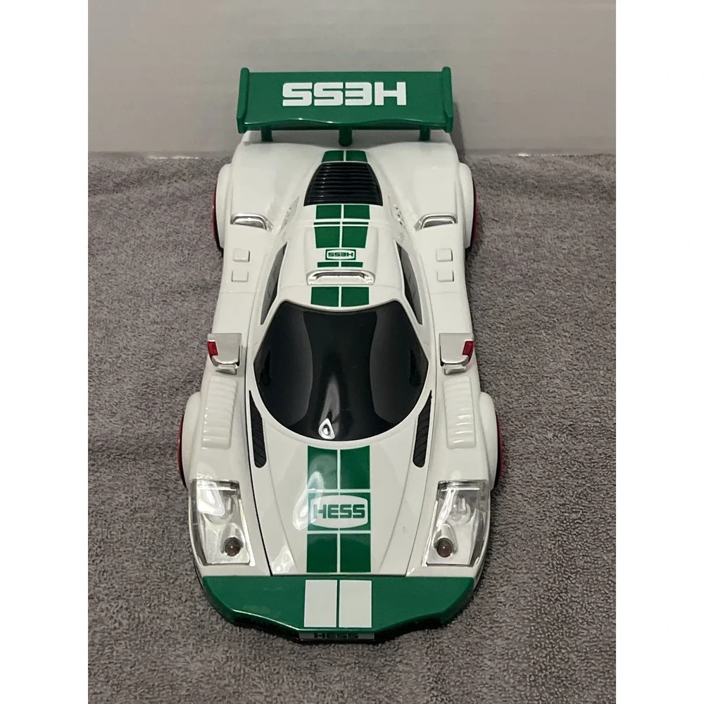 2009 Hess Race‎ Car and Racer Toy with Original Box White Green Collectible